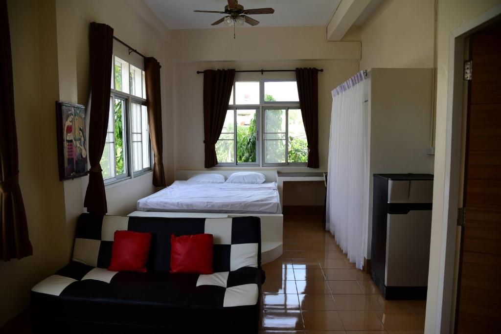Tk Home 3 photo 2