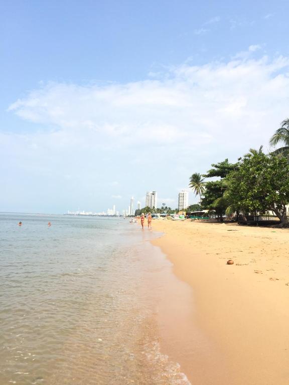 Sunshine Beach Condotel by Lux — photo 1