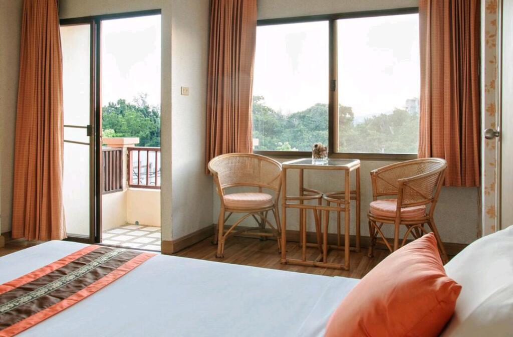 Takiab Beach Resort photo 2