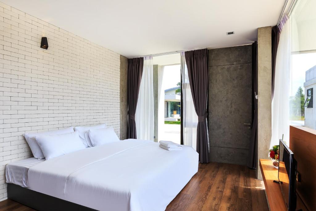 Sunnyvale Ranong 1 photo 2