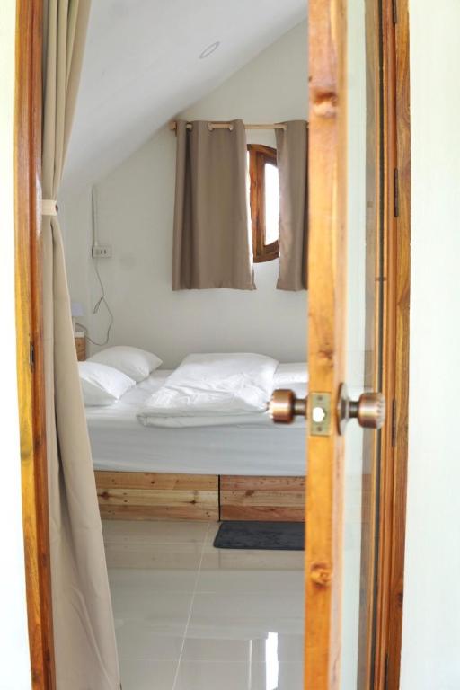 Tiny house homestay & cafe 5 units — photo 1