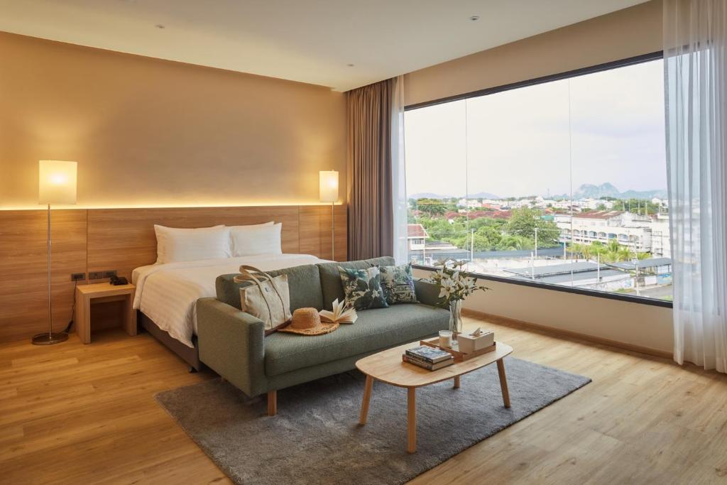 Centara Life Wisma Hotel Ratchaburi photo 2