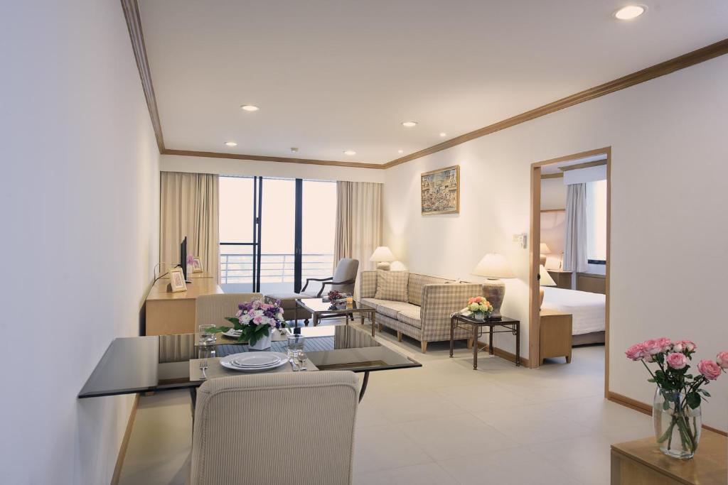 Riverine Place Hotel and Residence photo 2