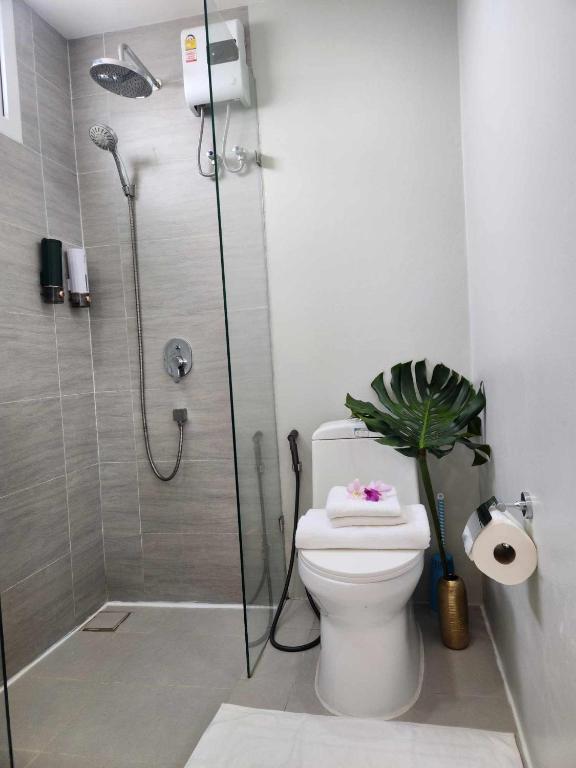 ทีพักติดหาดแหลม​แม่พิมพ์​Mantra Condo​ Rayong​ photo 3