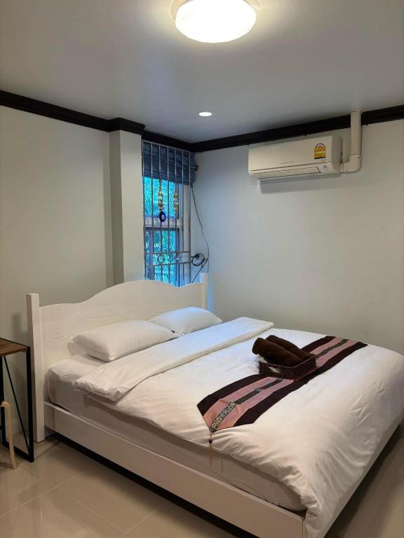 Spacious and cozy Thai House photo 2
