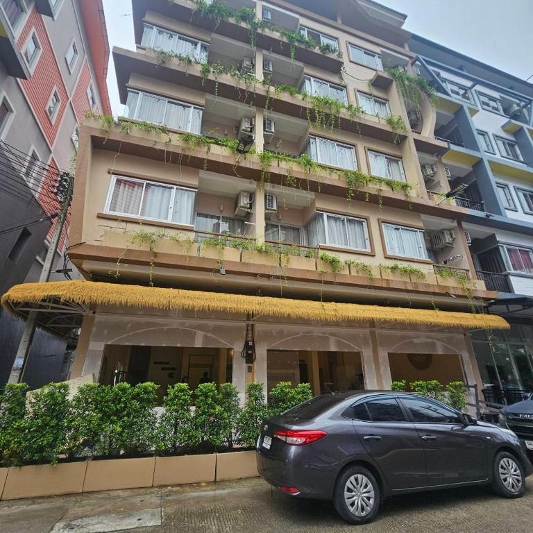 The Rock Patong Comfort Stay photo 3