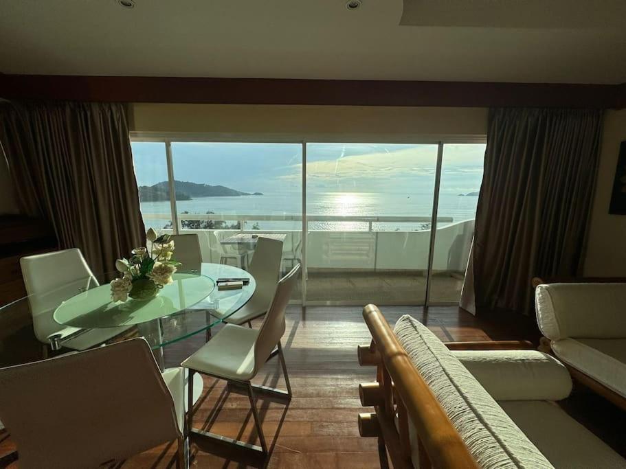 Patong Tower apartment with a great view — photo 1