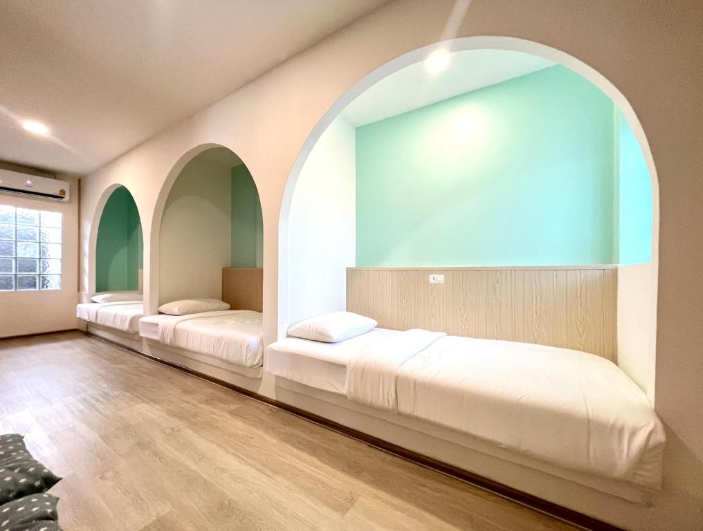 SOVA Vcay Pool Villa photo 2