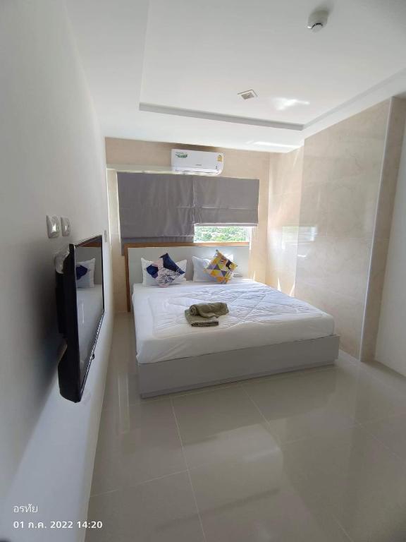 Trio Gems Condo, Pattaya Thailand — photo 1