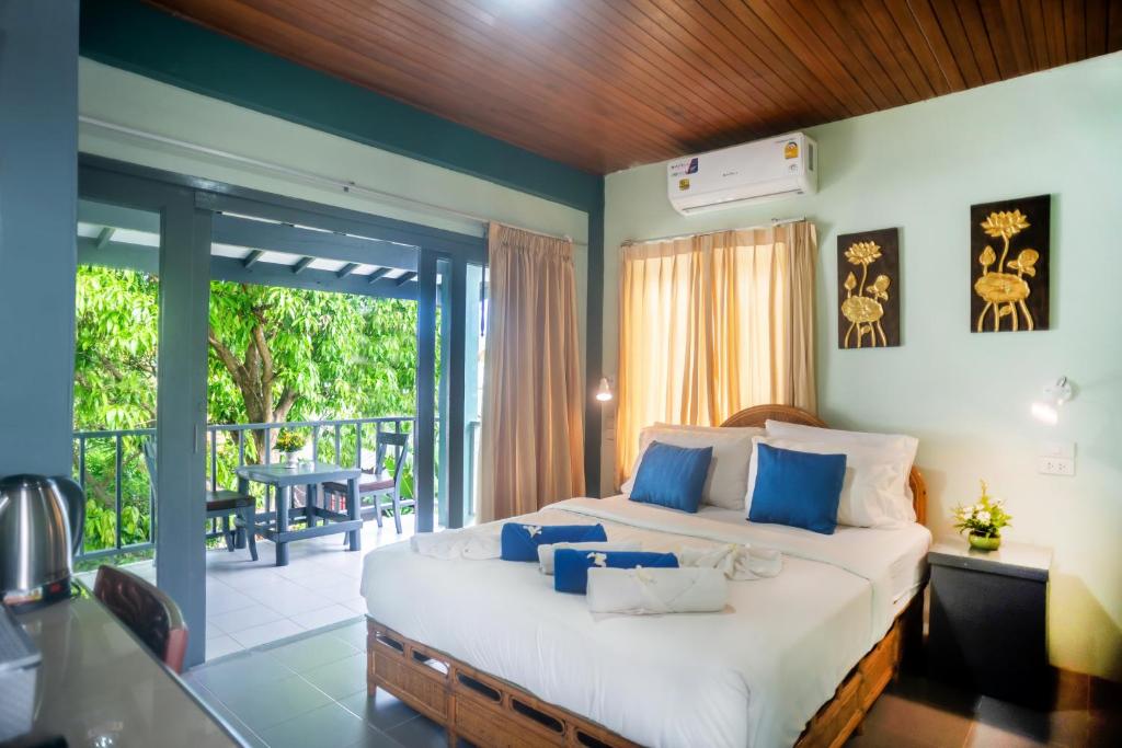 The Florist Resort photo 3
