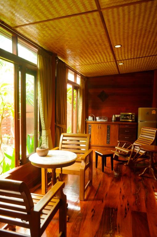 Ruenkanok Thaihouse Resort photo 2