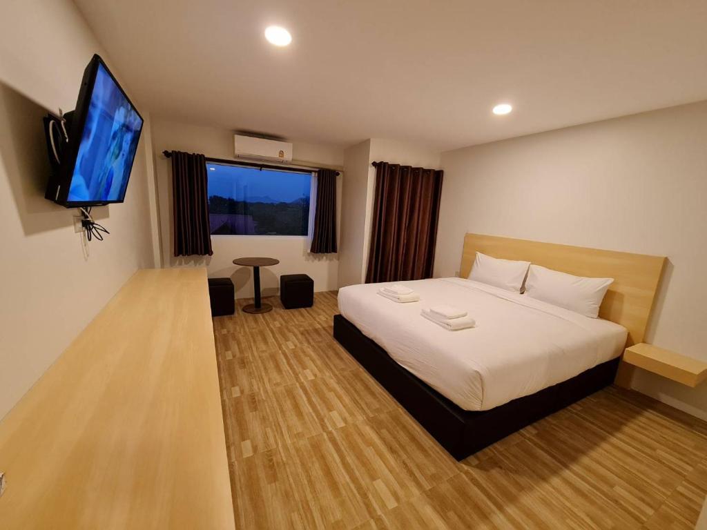 The charlotte smart hotel lopburi photo 2