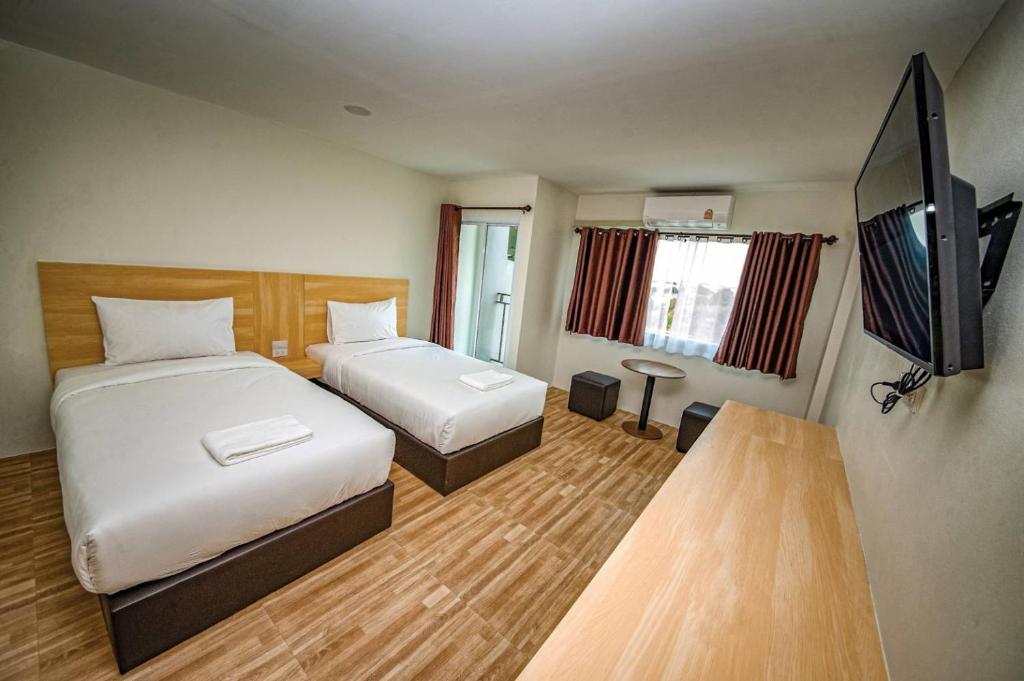 The charlotte smart hotel lopburi photo 3