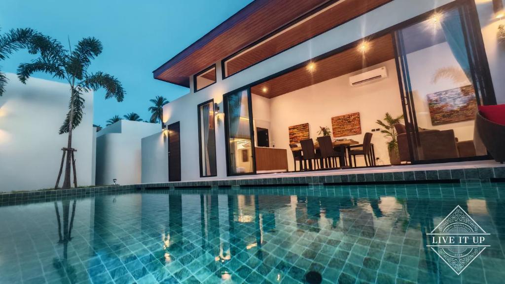 Santi Tara Villas photo 2