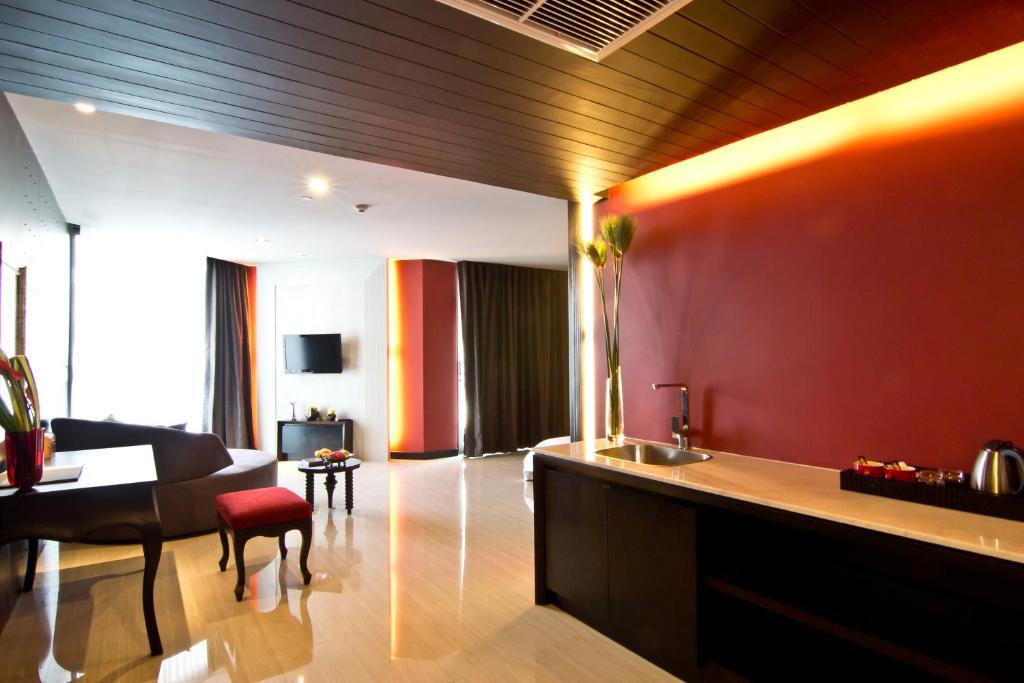Tsix5 Hotel photo 3