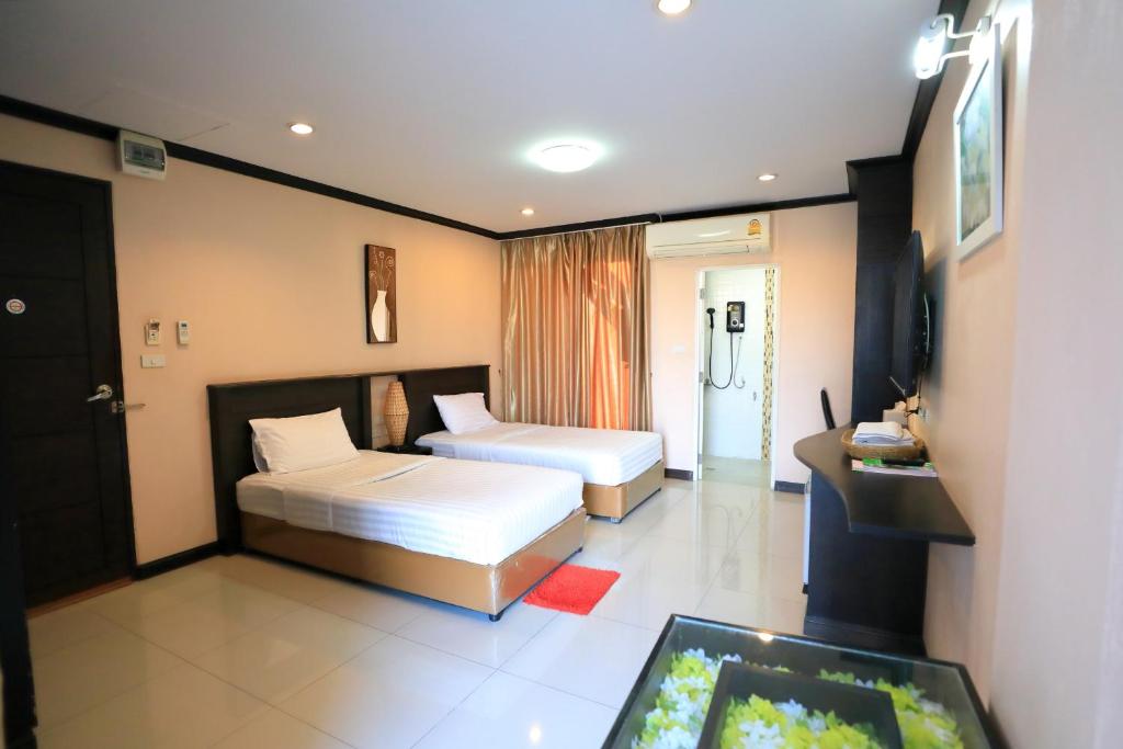 Triton Hotel Nakhonratchasima โรงแรมไททัน photo 2