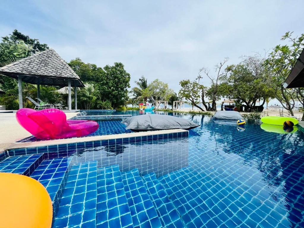 Sabaii Bay Resort photo 2