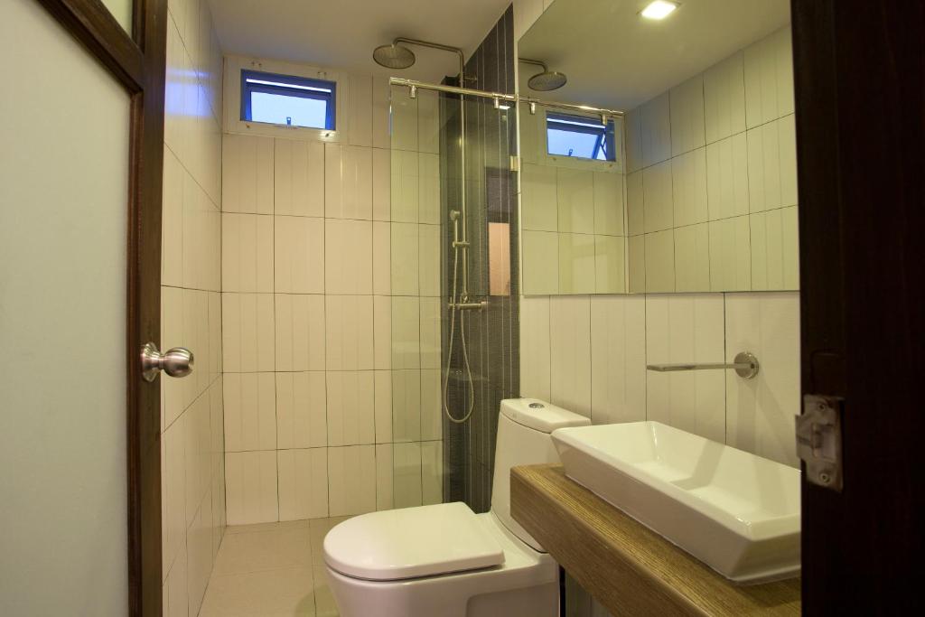 Wiz Hotel photo 3