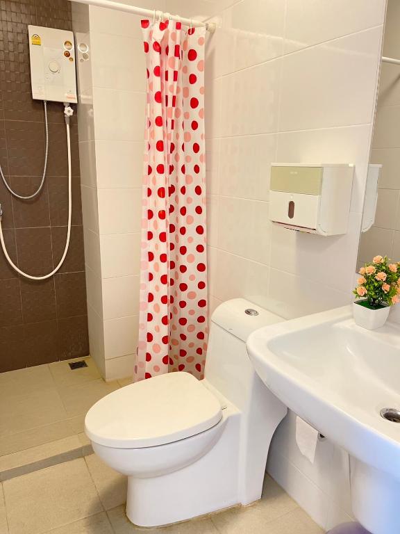 Hua hin The Trust condo by Wila photo 3