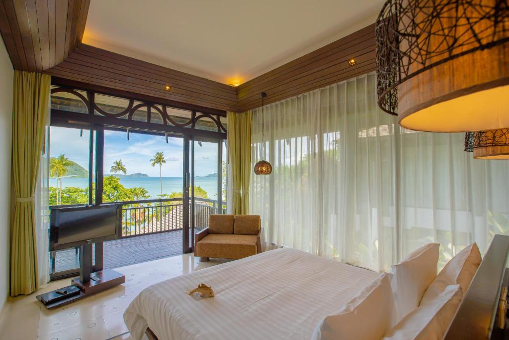 The Vijitt Resort Phuket - SHA Extra Plus photo 2