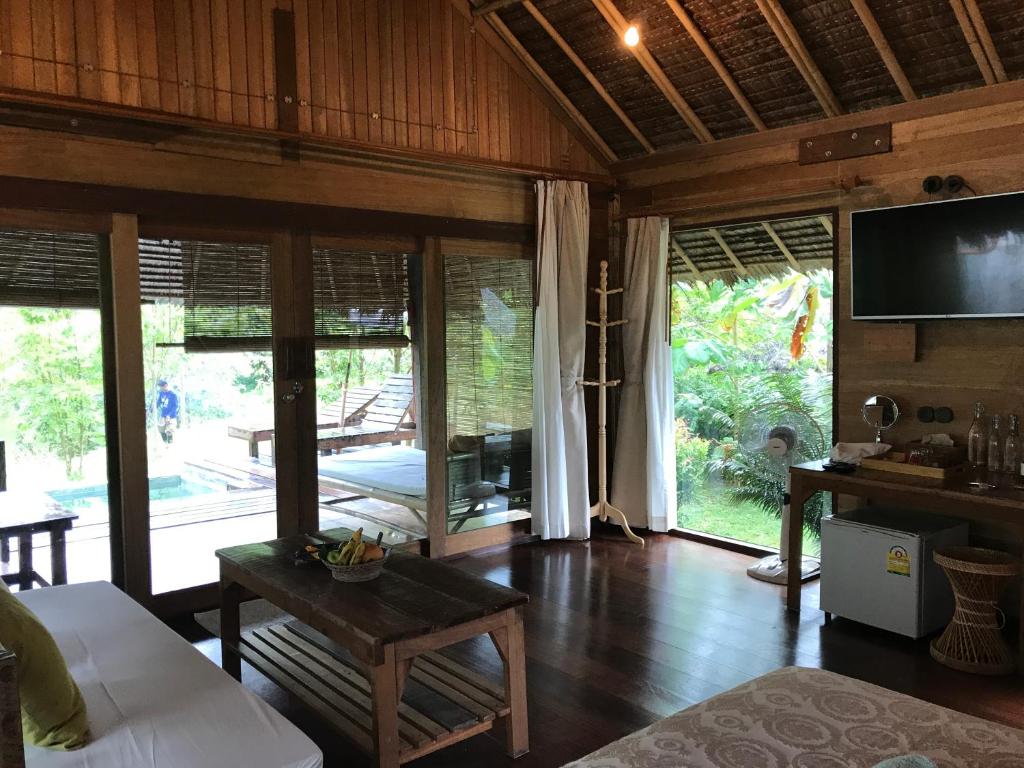 Thap Pala Cottage photo 2