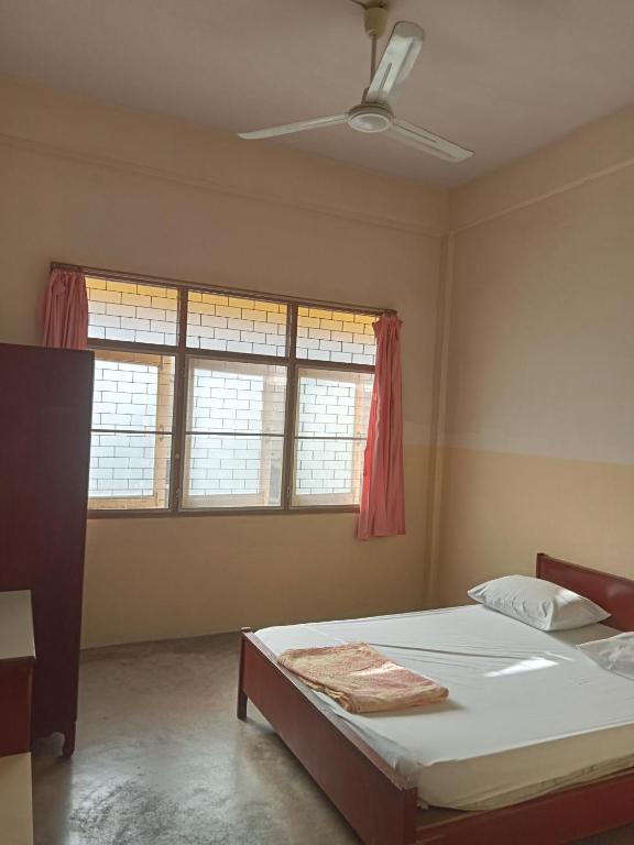 Suksabai Hotel Phuket — photo 1