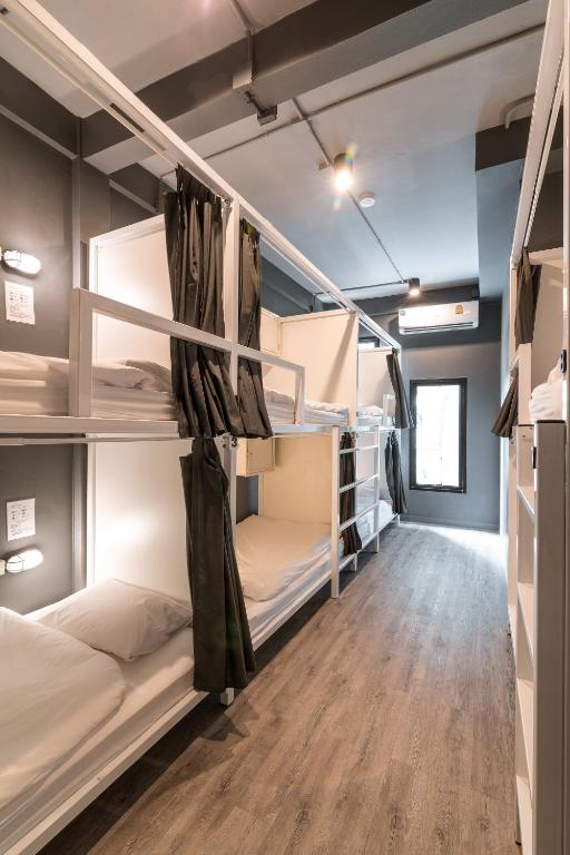 The Cocoon Hostel photo 2
