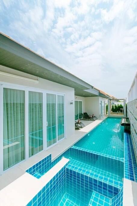 the time poolvilla (C01) photo 3