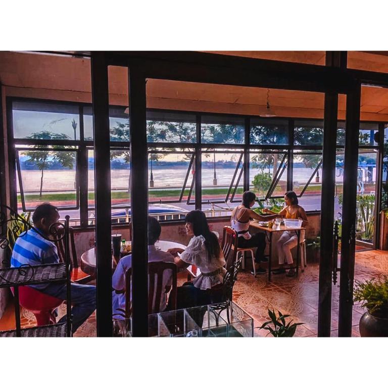 Take A Rest At Nakhon Phanom photo 3