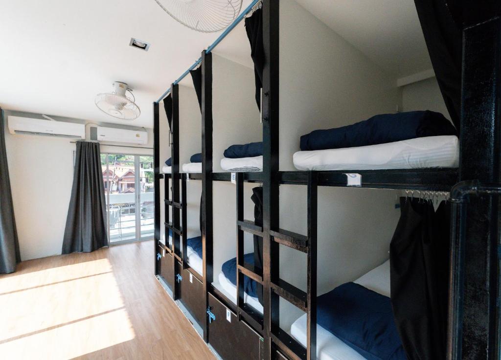The Hangout Hostel Ao Nang photo 2