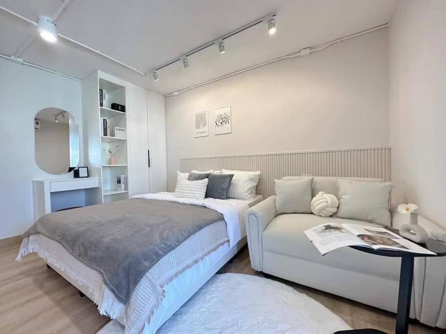 Studio Apartment Nimmanhaemin photo 2