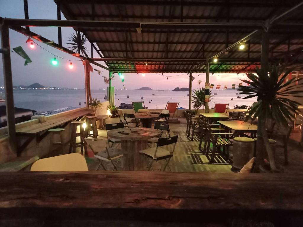 Sattahiptale Boutique Guesthouse & Hostel photo 2