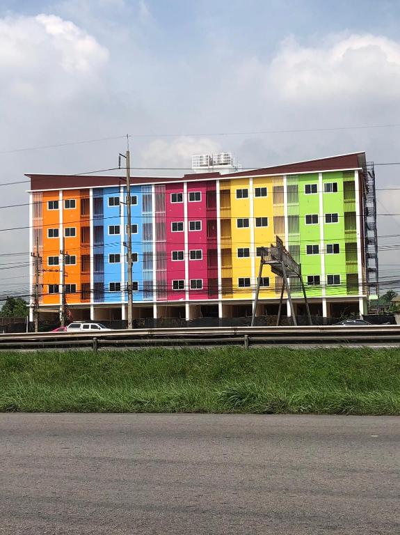 S9 Hotel Samutsakhon เอสไนน์โฮเทล สมุทรสาคร — photo 1