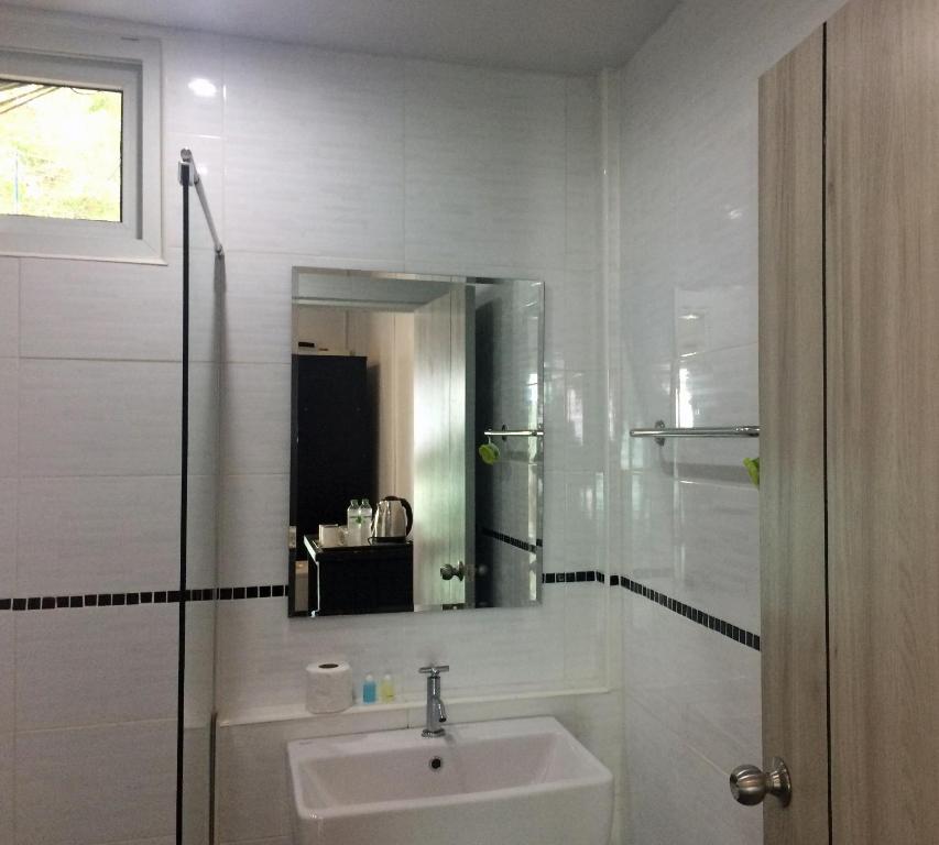 Sunrise Villas Seaview photo 3