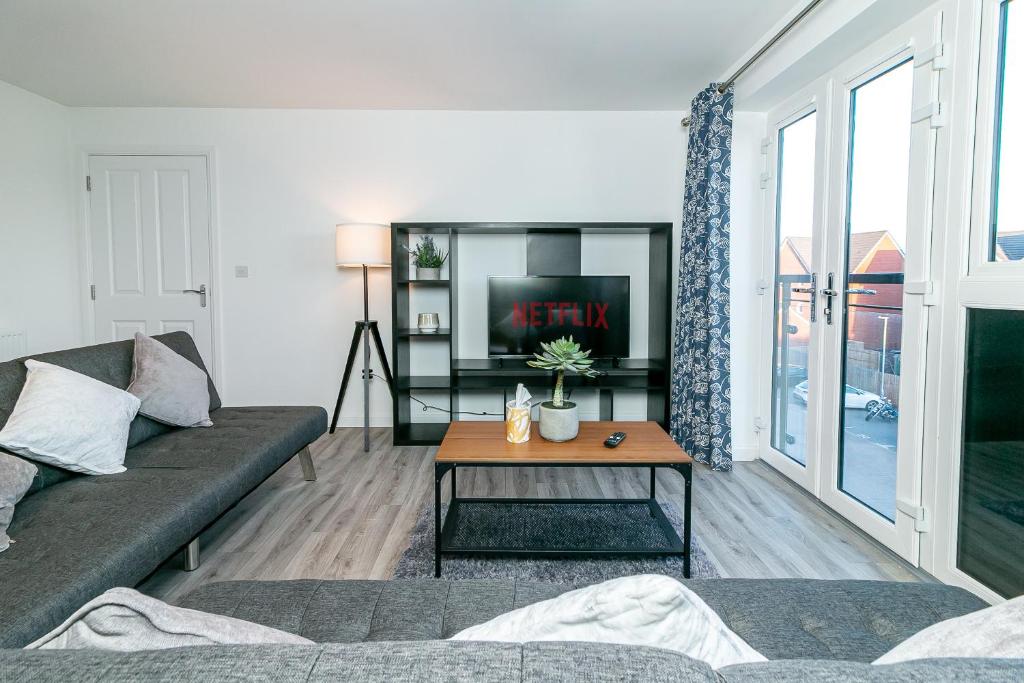 Aryas Apartments Milton Keynes — photo 1