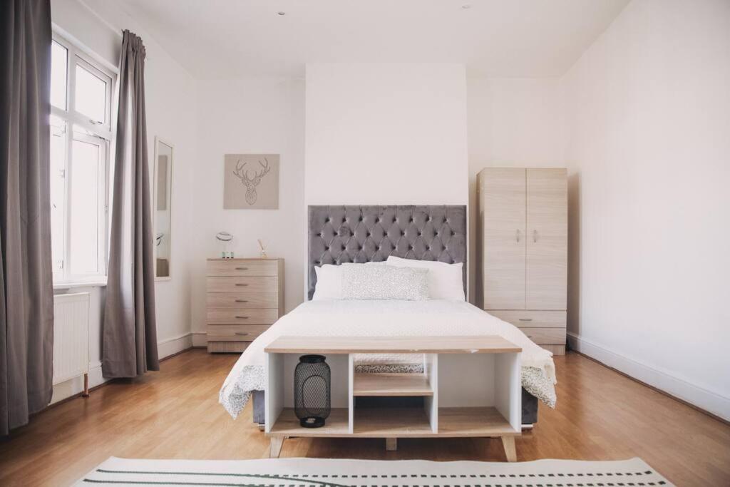 2 bedrooms flat in hammersmith