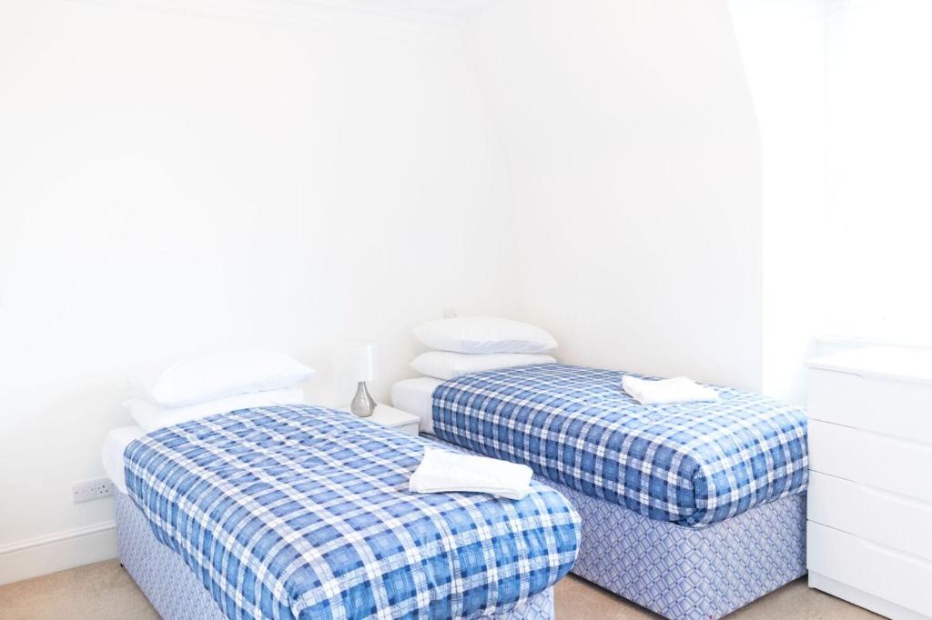 Access Little Venice photo 2