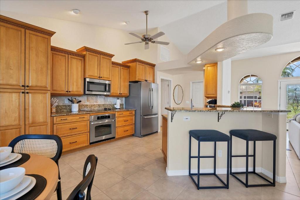 120 Great Isaac photo 3