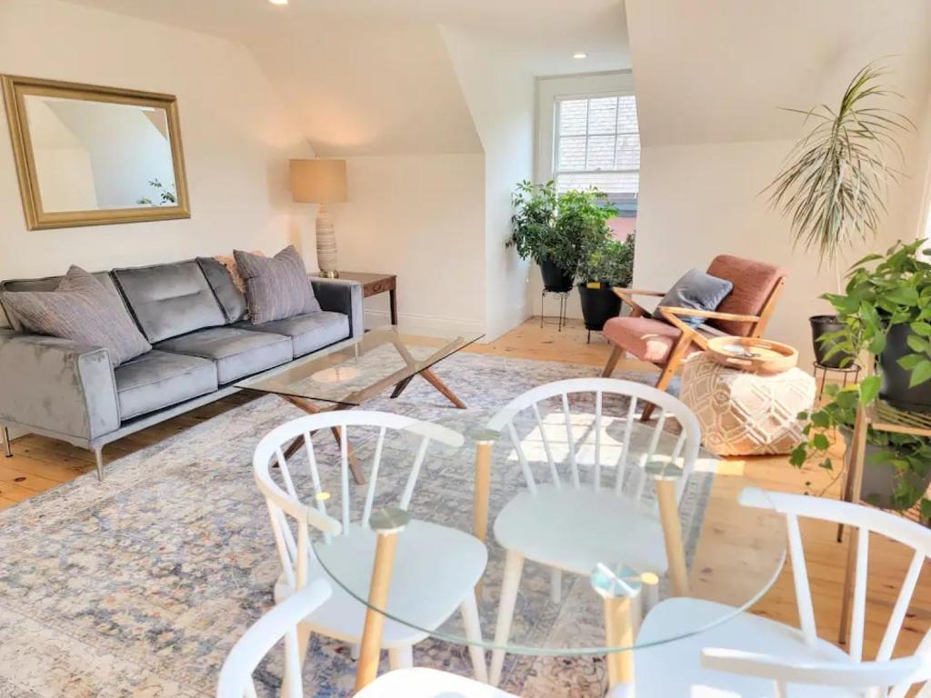 Booking.com: Hotels in Portland. Book your hotel now! — photo 1