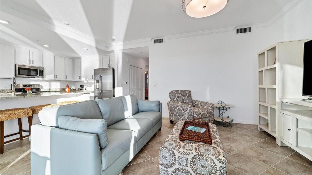 14041 Heritage Landing Unit 613 photo 3