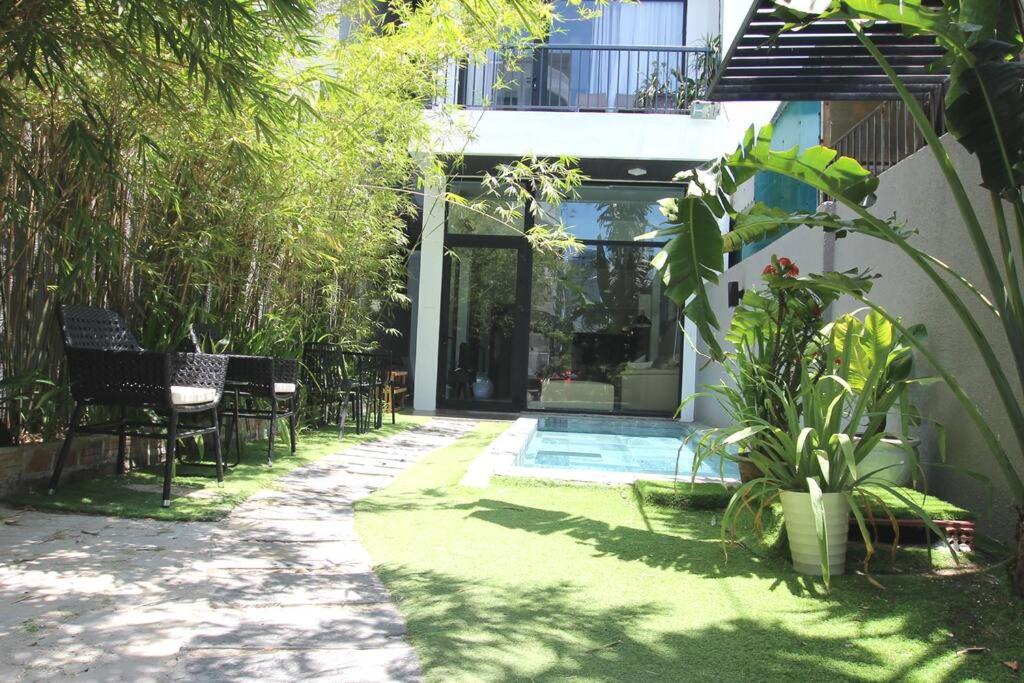 Tehya pool house 3 Bedrooms- My Khe Beach — photo 1