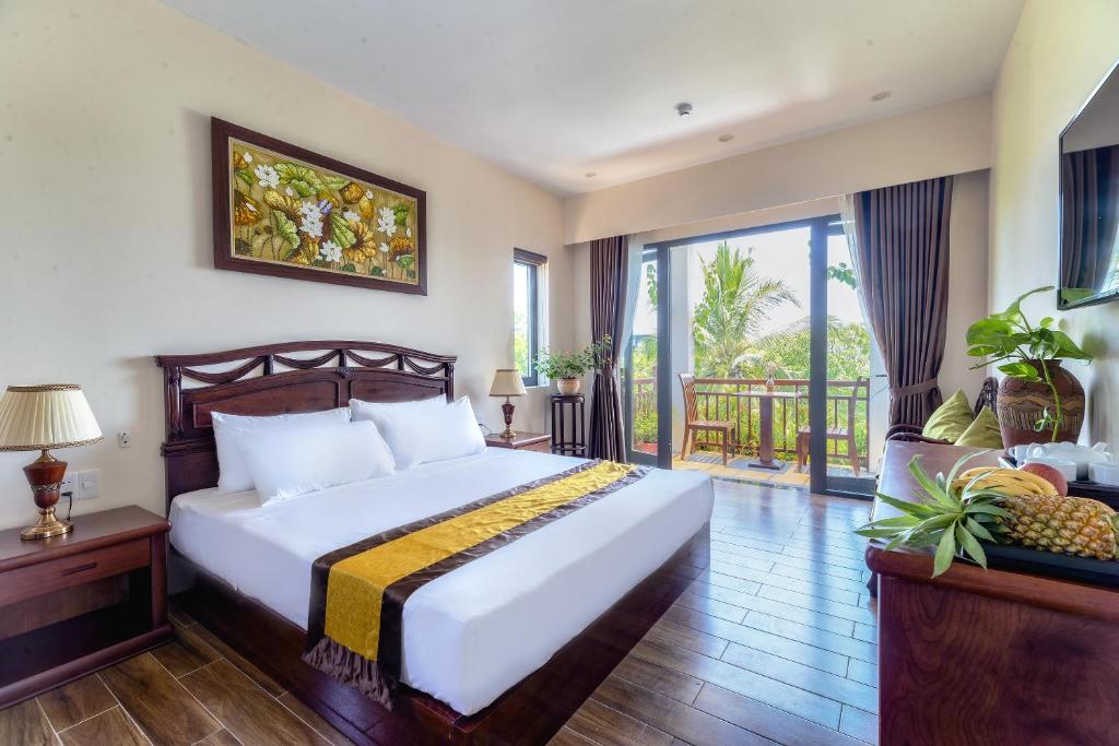 SHALA BOUTIQUE HOIAN photo 2