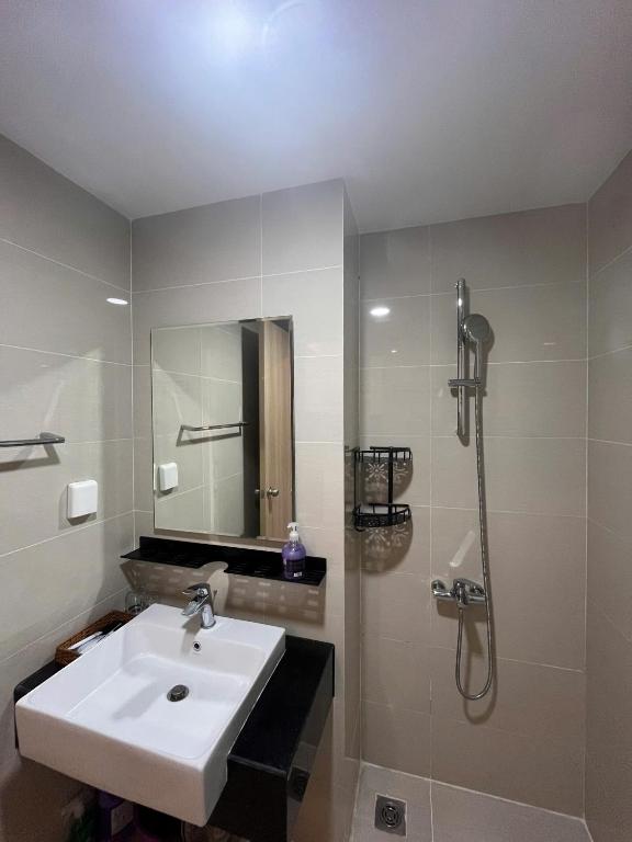 DUPLEX Apartment Botanica Premier - Nearby Airport Free Pool Gym photo 3