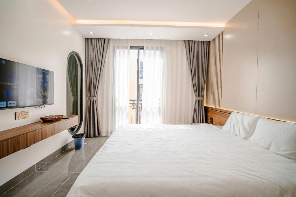 Sunflower Hotel photo 2