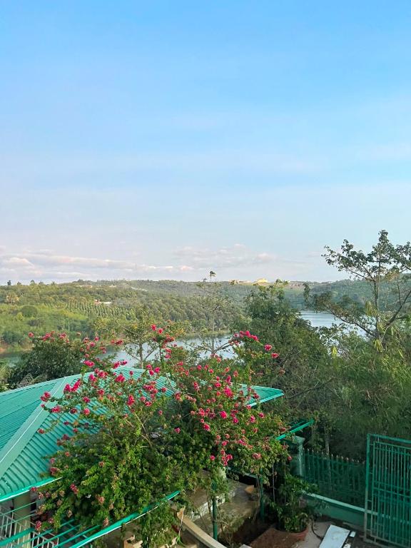 Hồng Ngọc 2 Hotel Tà Đùng photo 2