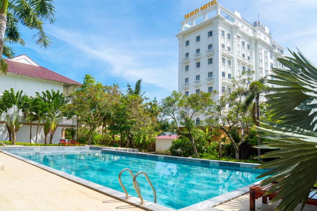 The Tahiti Beach Hotel photo 2