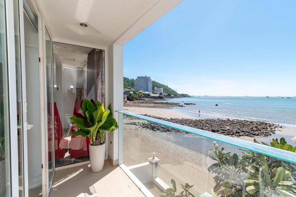 Sea Villa 69 Trần Phú - Sát Biển Có Bãi Tắm Riêng photo 3
