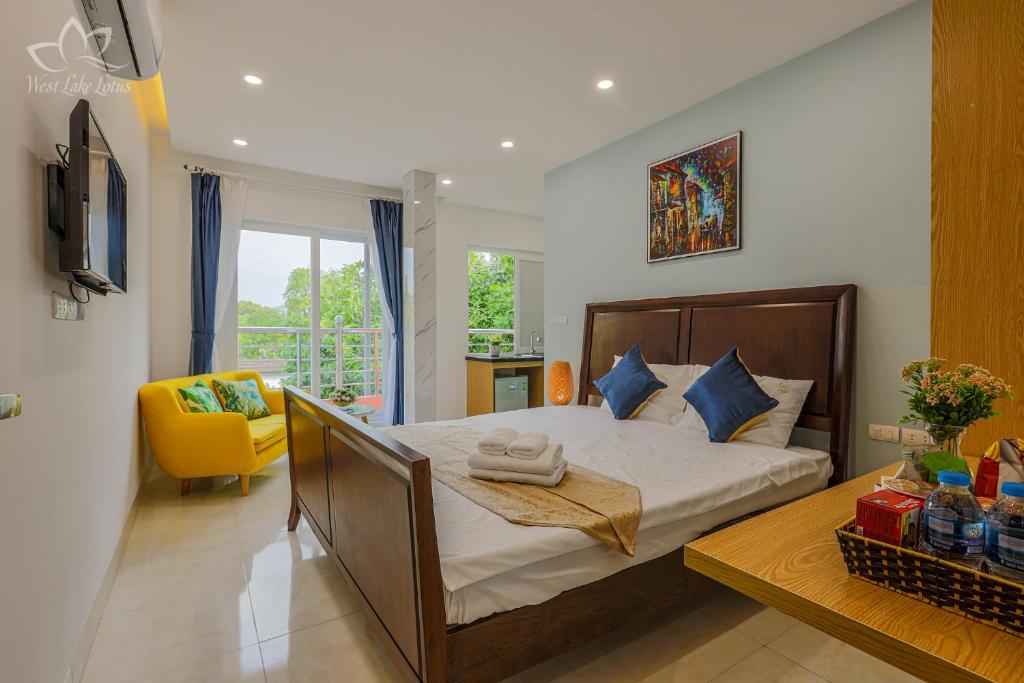 The Lakeview - West Lake Lotus Apartments — photo 1