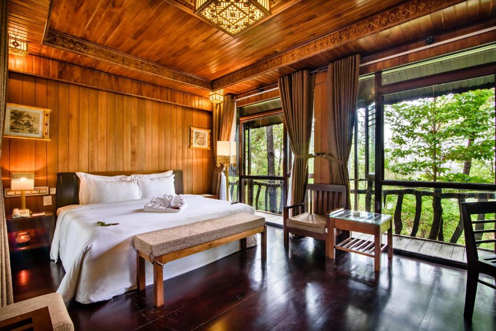Sankofa Village Hill Resort & Spa photo 2