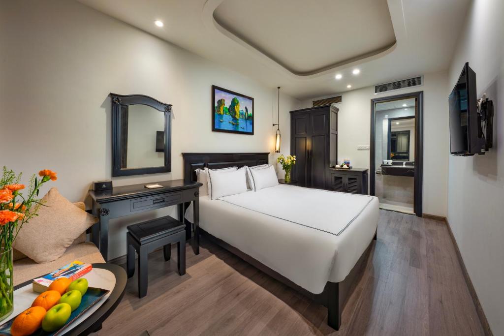 SQ Hang Gai Hotel & Spa photo 3